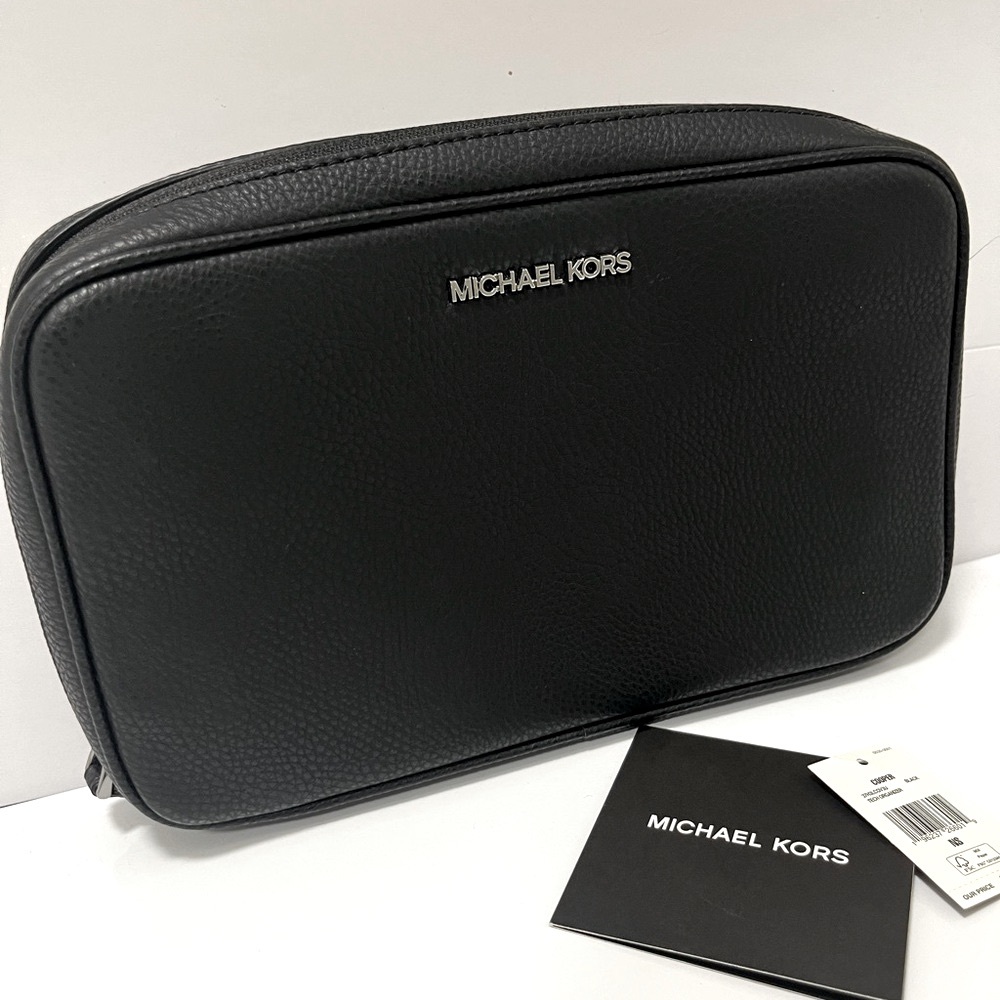 Michael Kors Cooper Black Leather cosmetic or tech bag Unisex